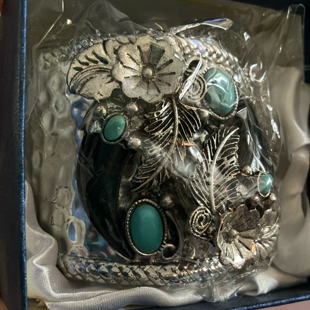 NEW JTV Silver Bracelet with real Turquoise Accents 2.5 widest part cuff NEW - Picture 11 of 11